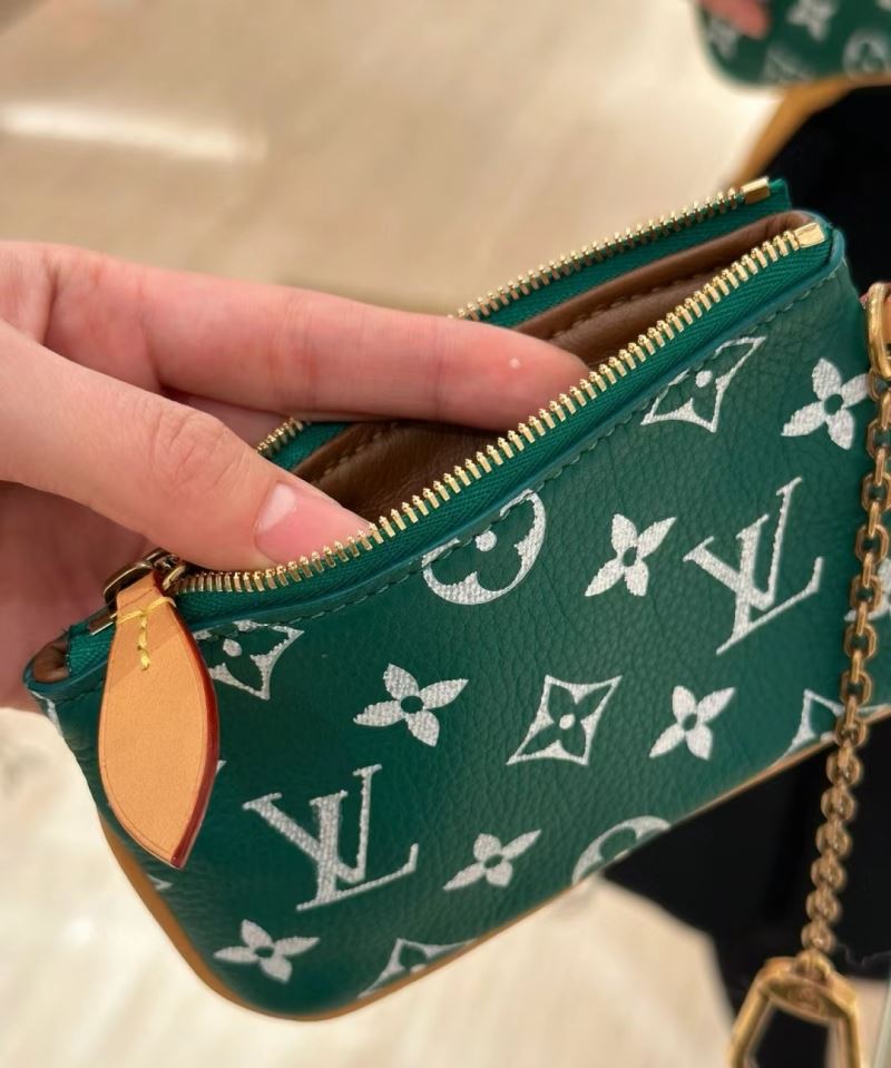 LV Speedy Bags